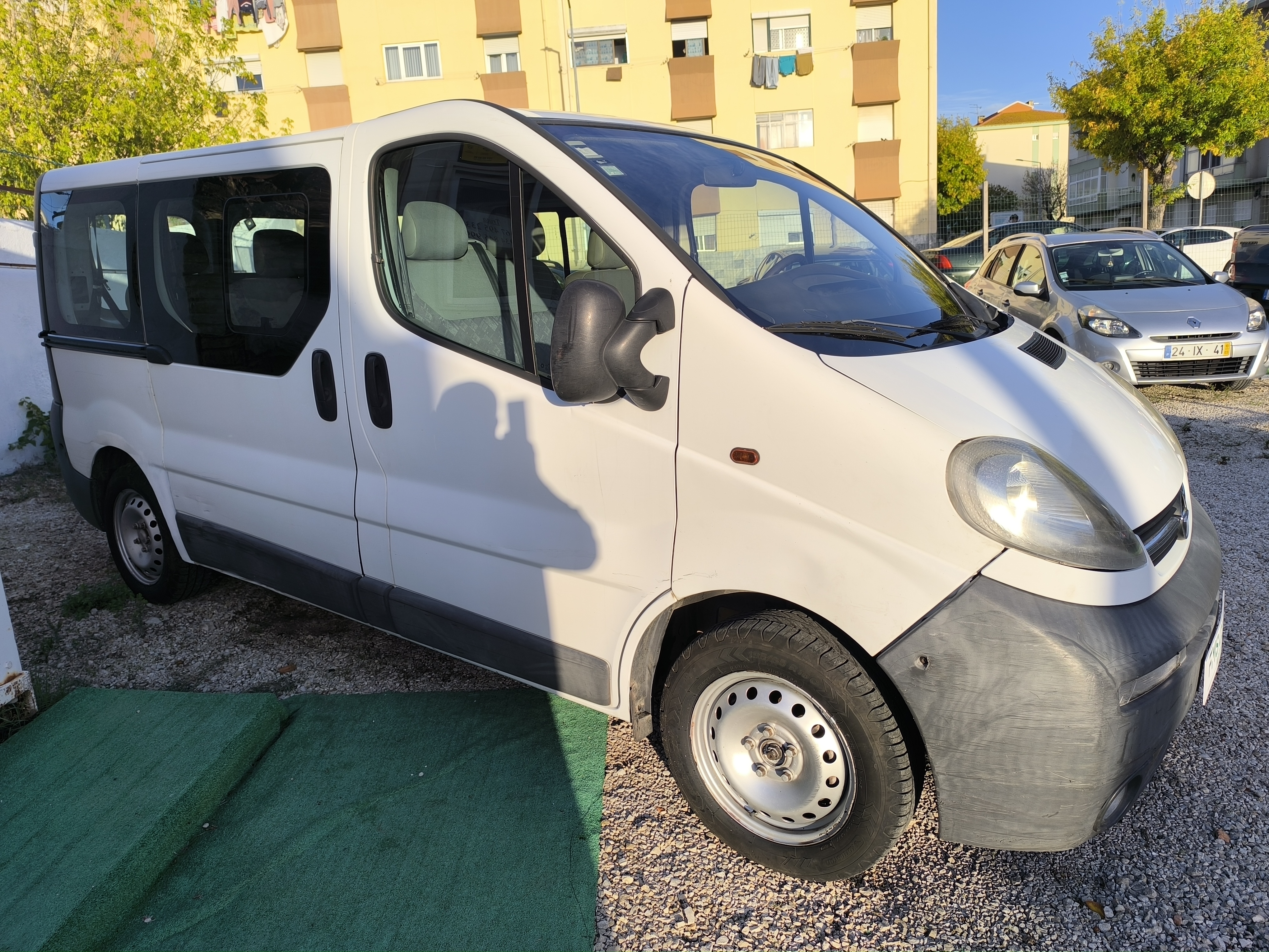 Opel Vivaro 1.9 CDTI - Imagem 1